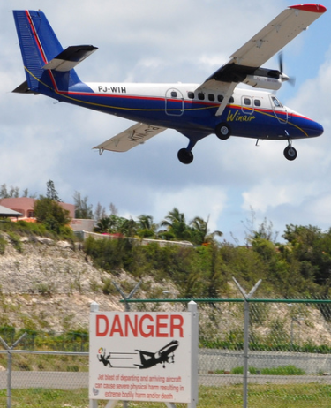 Winair flight landing in St. Maarten