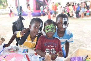 face painting at sunset homes annual event