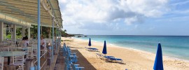 mangos restaurant setting on barnes bay beach