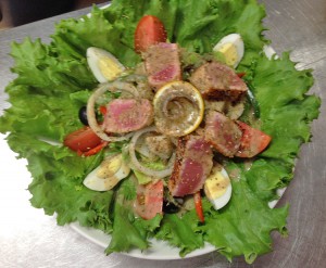 nicoise salad le bar