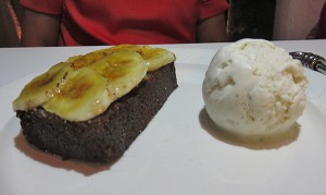 covecastles warm banana bread with rum raisin ice cream