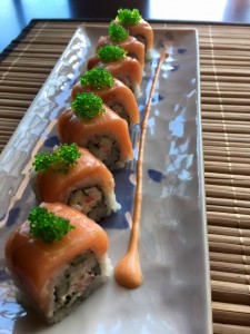 cha cha san salmon roll